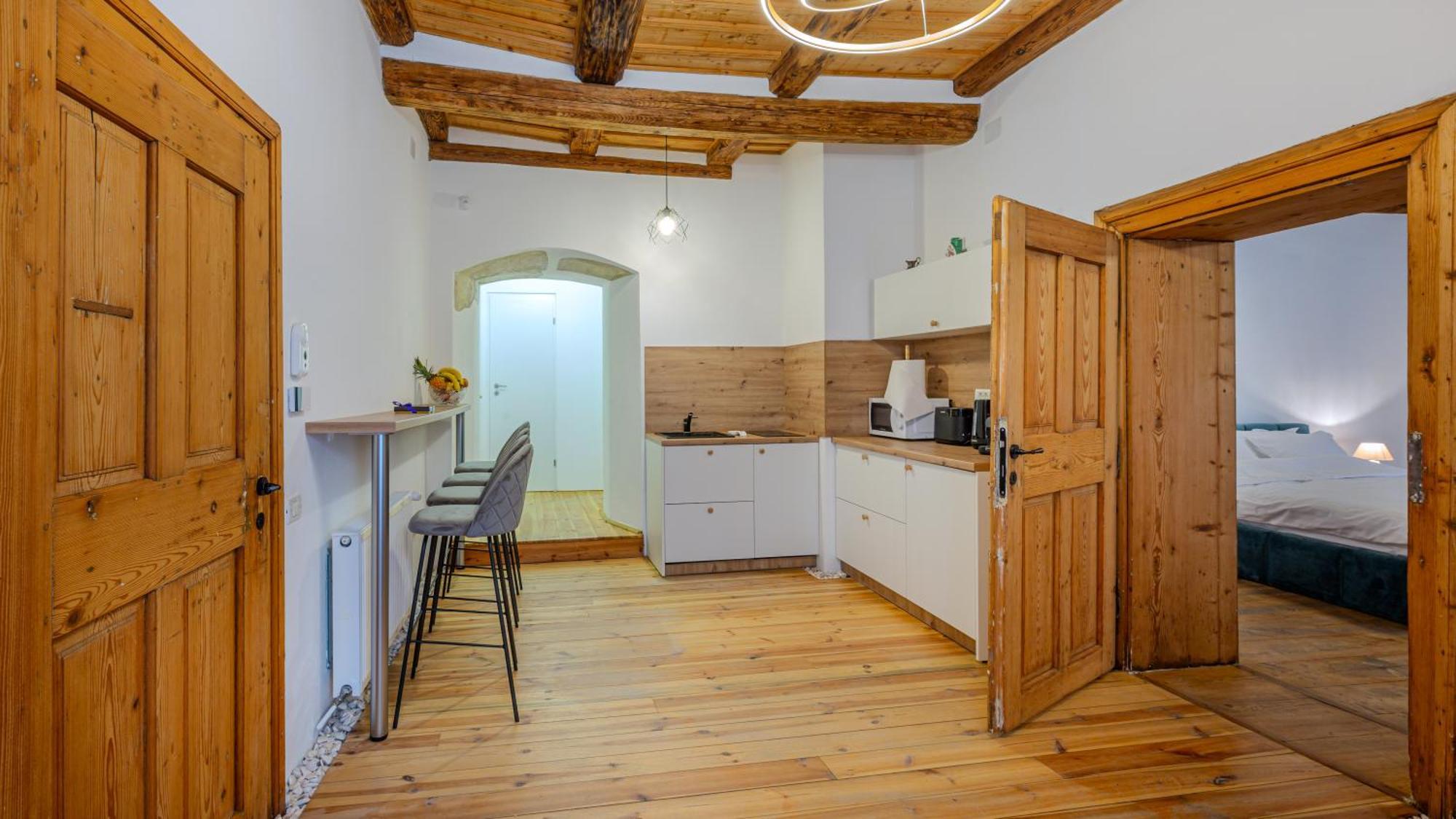 Apartamento Ch6 By Rentable Braşov Exterior foto